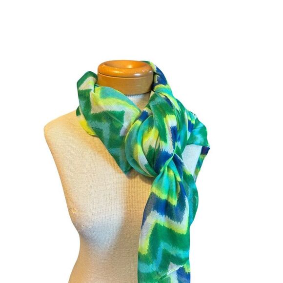 Chevron Patterned Green & Blue Polyester Scarf 75x34 Inches - Picture 3 of 6